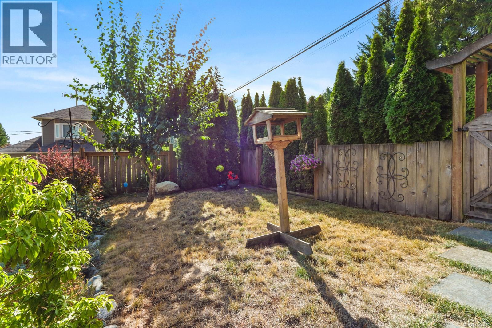 5612 Hammond Bay Rd - Image 48
