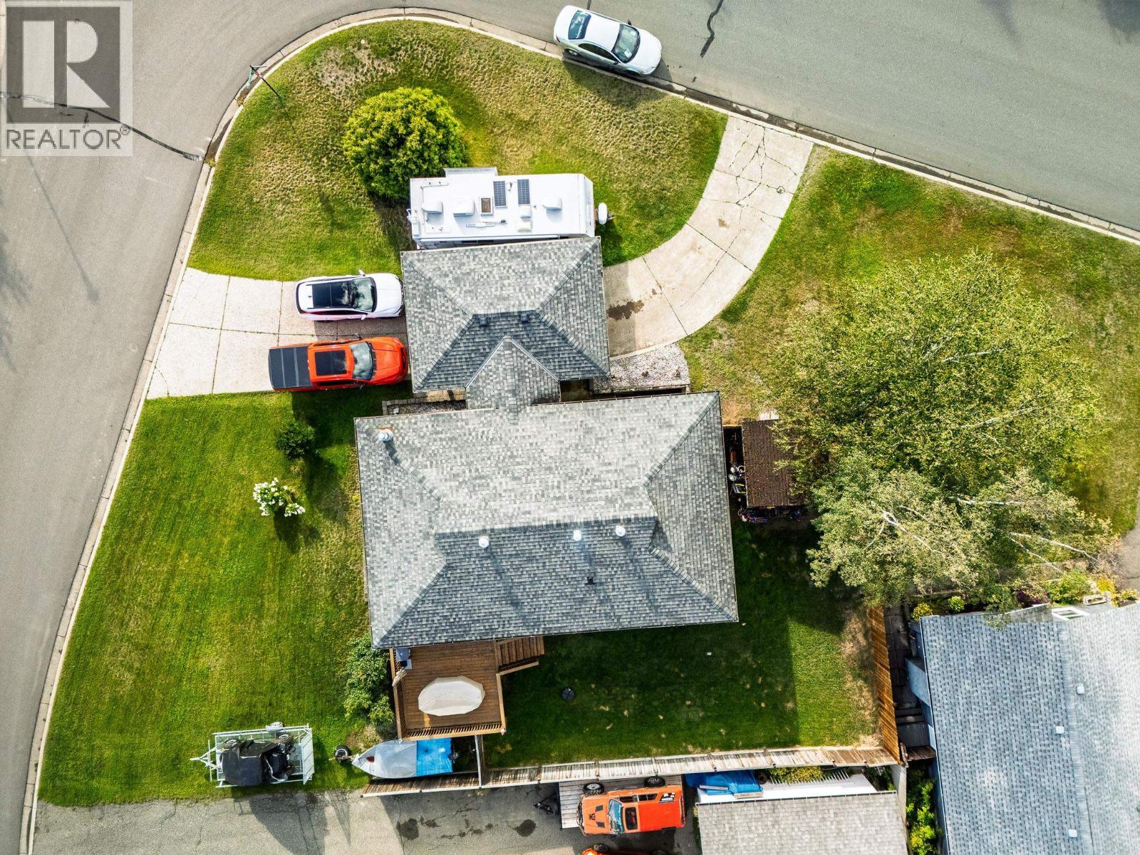 7786 LANCASTER CRESCENT - 26