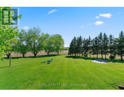 6537 9 County Road, Clearview, ON L0M1S0 Photo 29