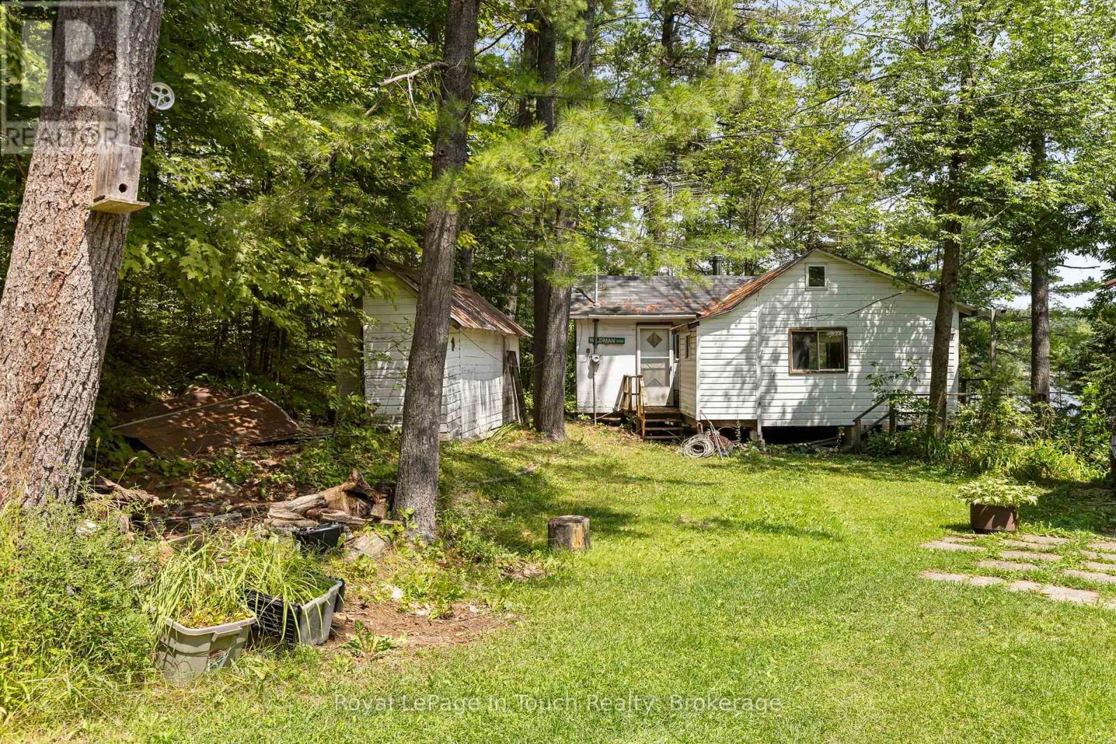 4163 SMITH LANE - 11