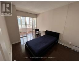 1403 - 717 Bay Street, Toronto, ON M5G2J9 Photo 8