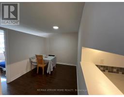 1403 - 717 Bay Street, Toronto, ON M5G2J9 Photo 12