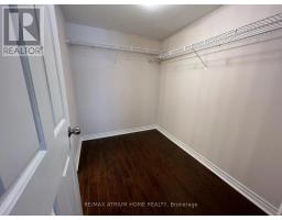 1403 - 717 Bay Street, Toronto, ON M5G2J9 Photo 11