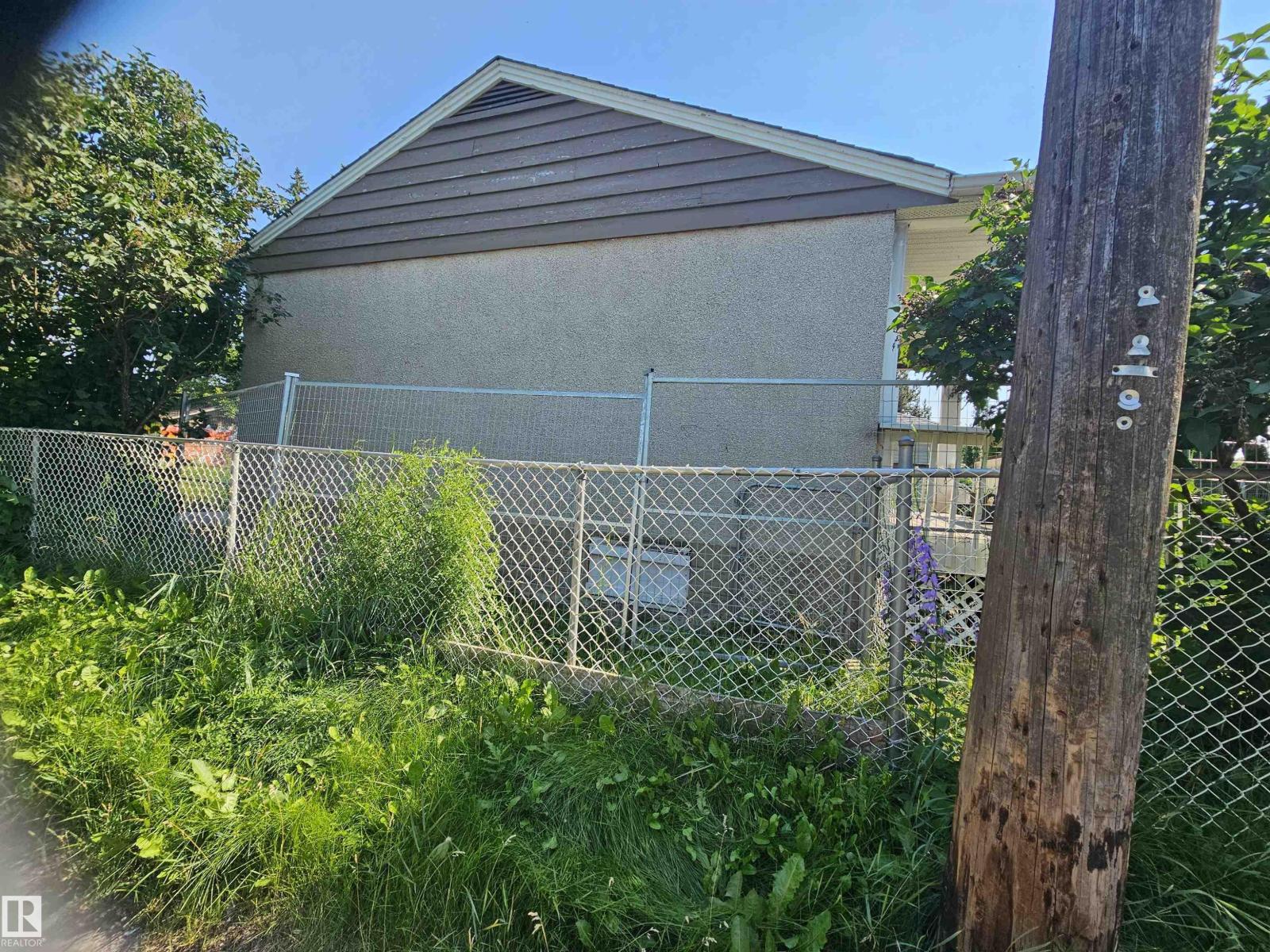 9115 76 ST NW - Image 10