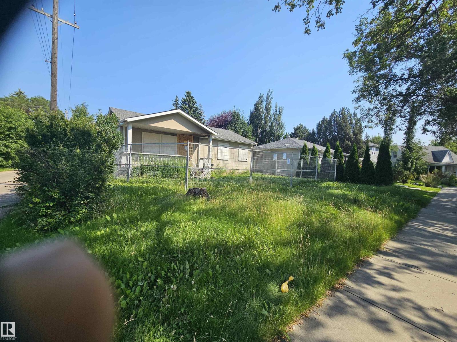 9115 76 ST NW - Image 12