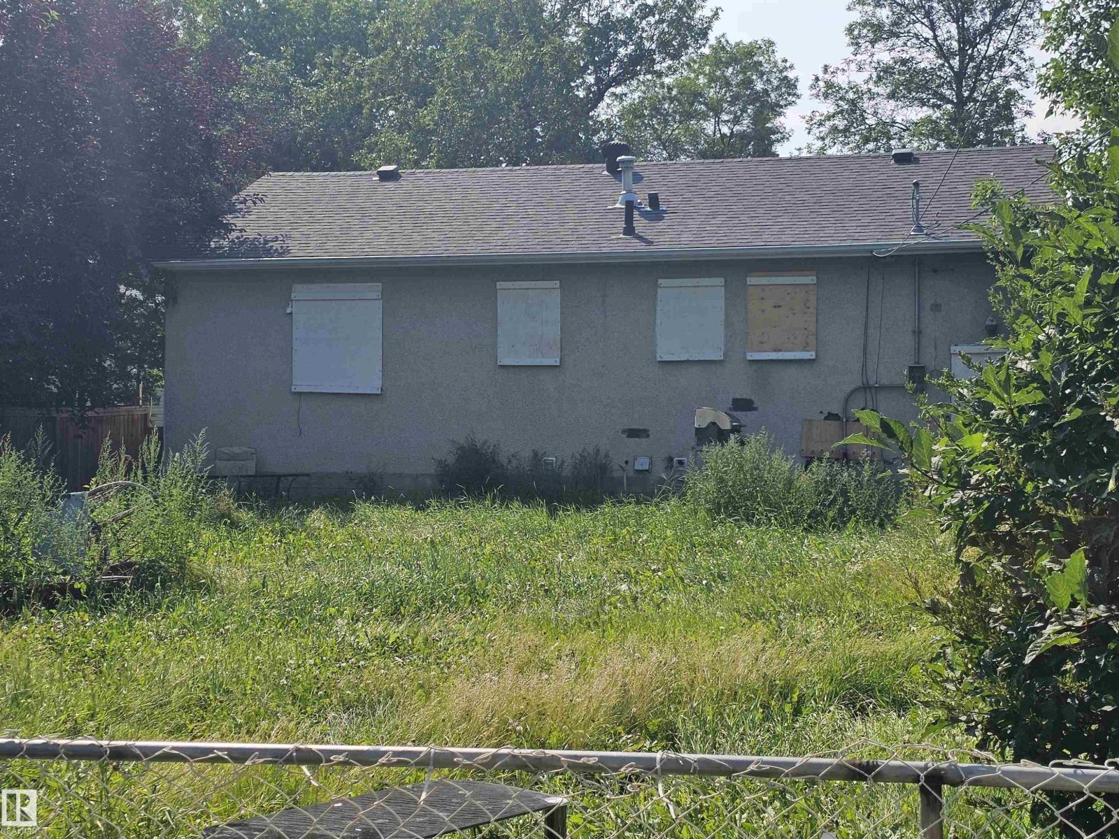 9115 76 ST NW - Image 8