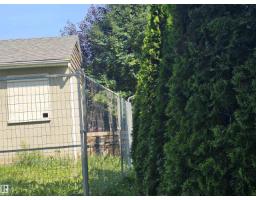 9115 76 St Nw Nw, Edmonton, AB T6C2K4 Photo 16