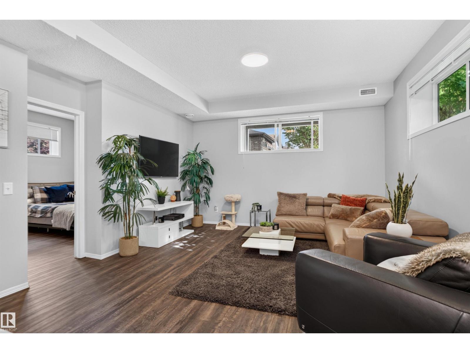 #34 6520 2 AV SW, Charlesworth, Edmonton photo 3