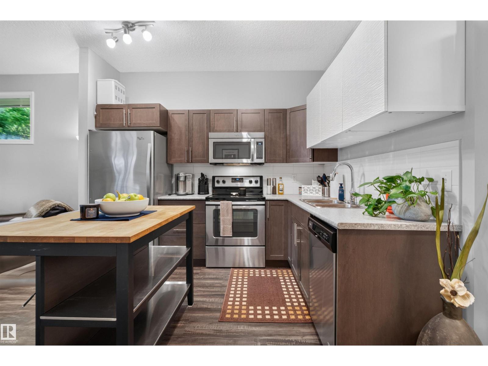 #34 6520 2 AV SW - Image 10