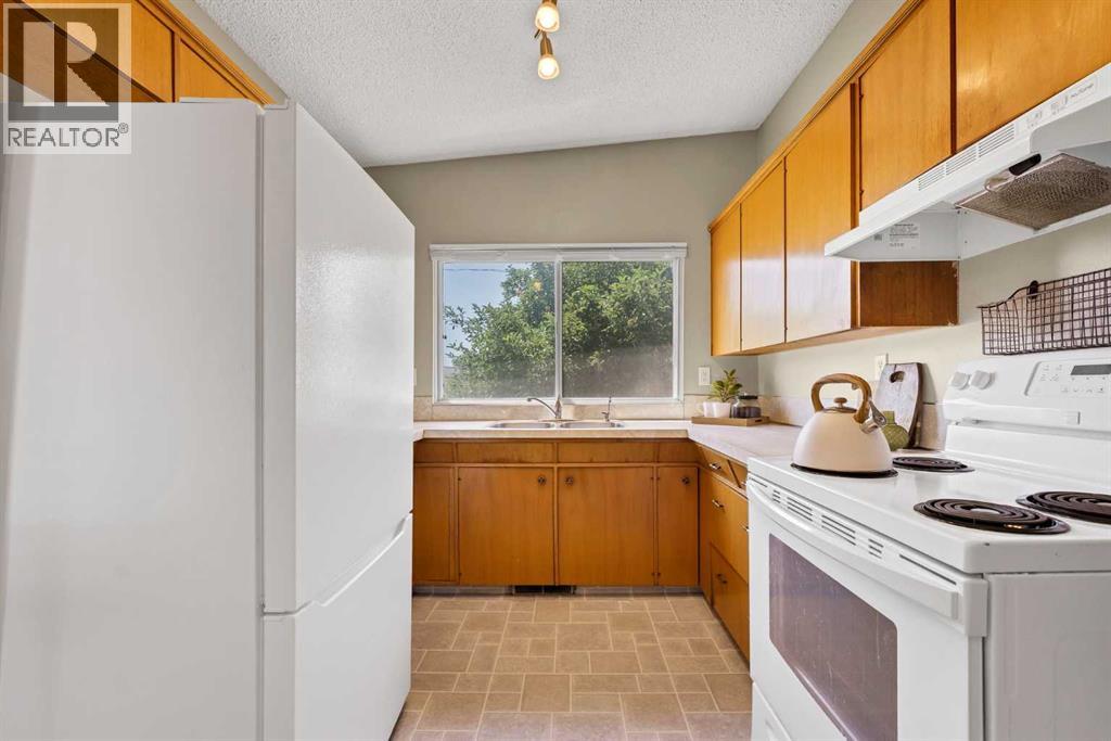 561 12 Street Northwest - Photo 14