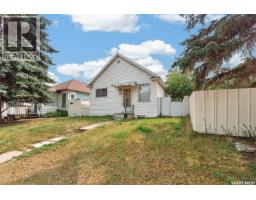55 Iroquois Street W, Moose Jaw, SK S6H5A4 Photo 38