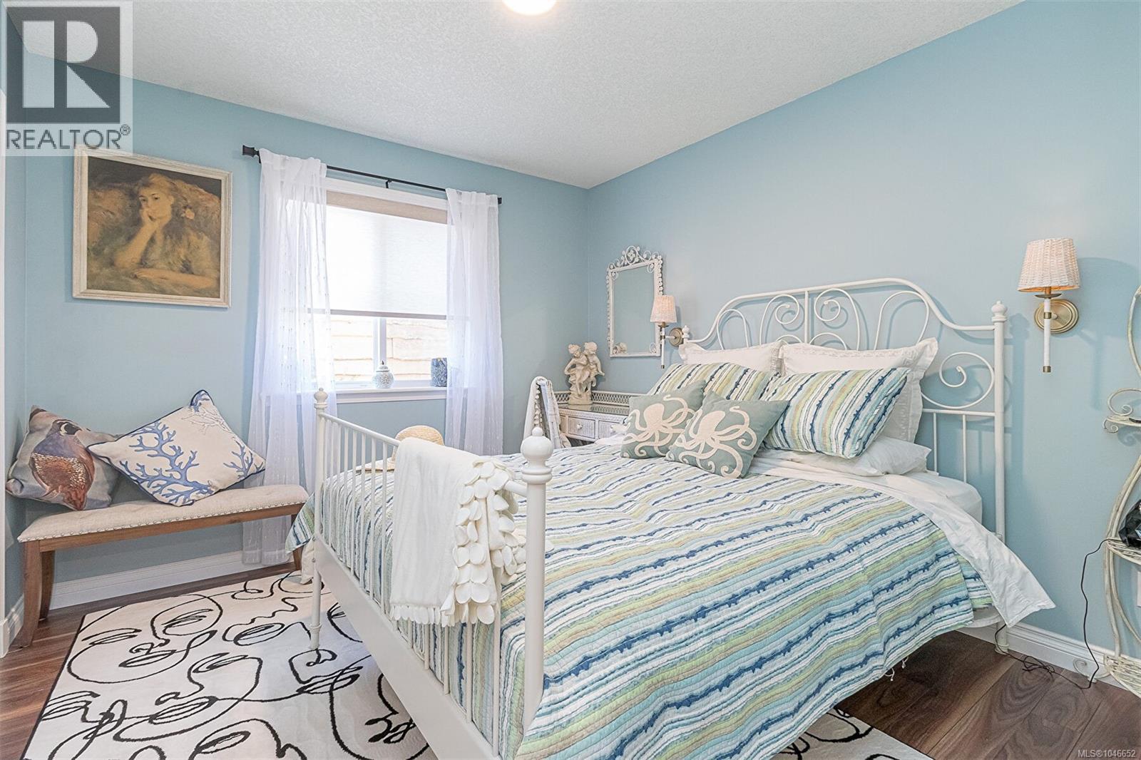3162 Channel Blvd - Image 35