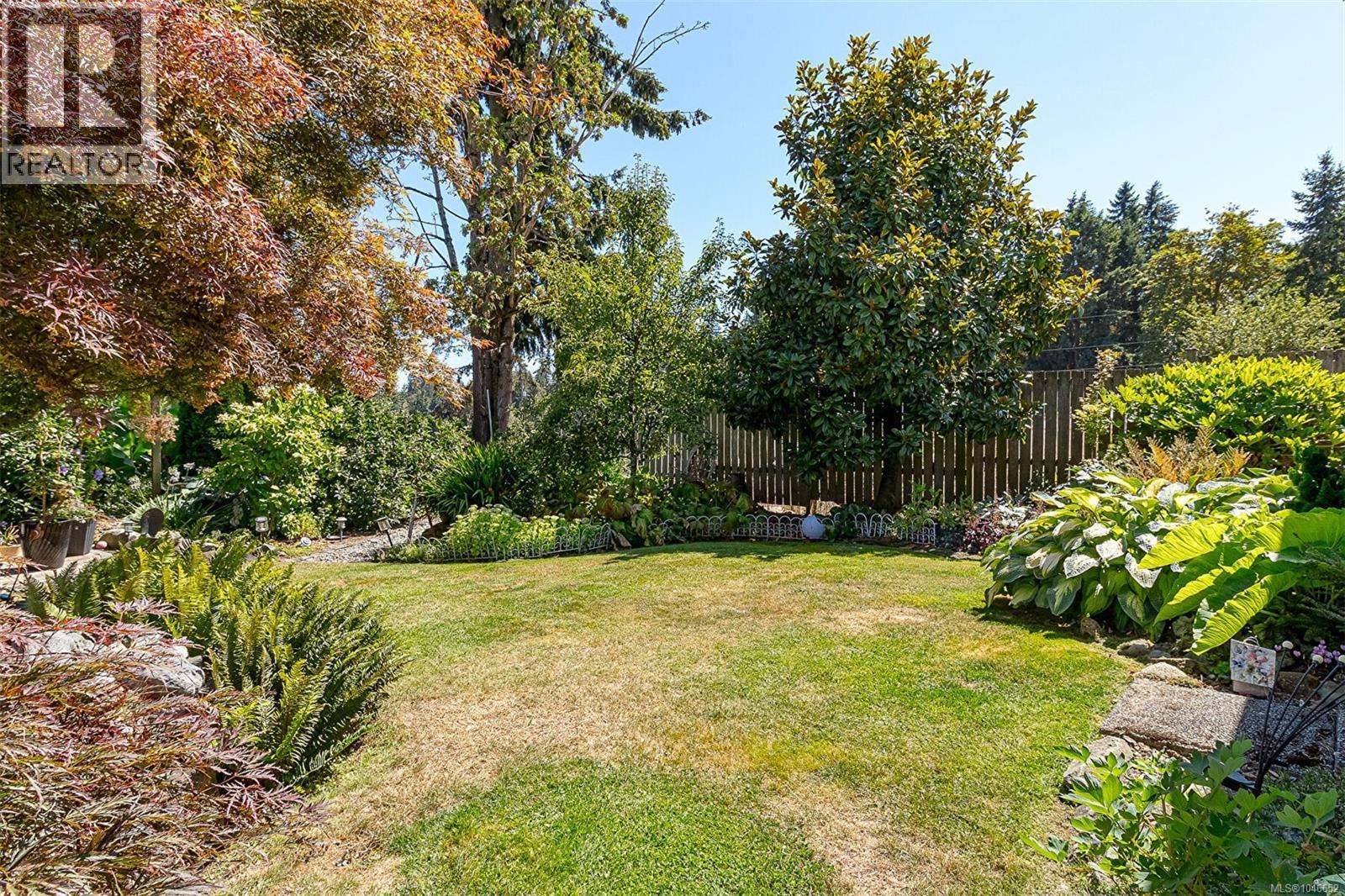 3162 Channel Blvd - Image 57