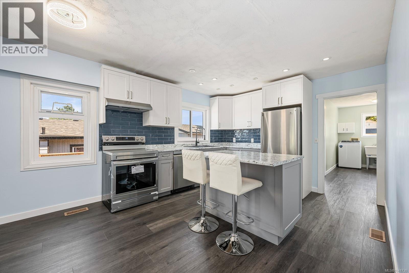 961 Greenwood St - 22
