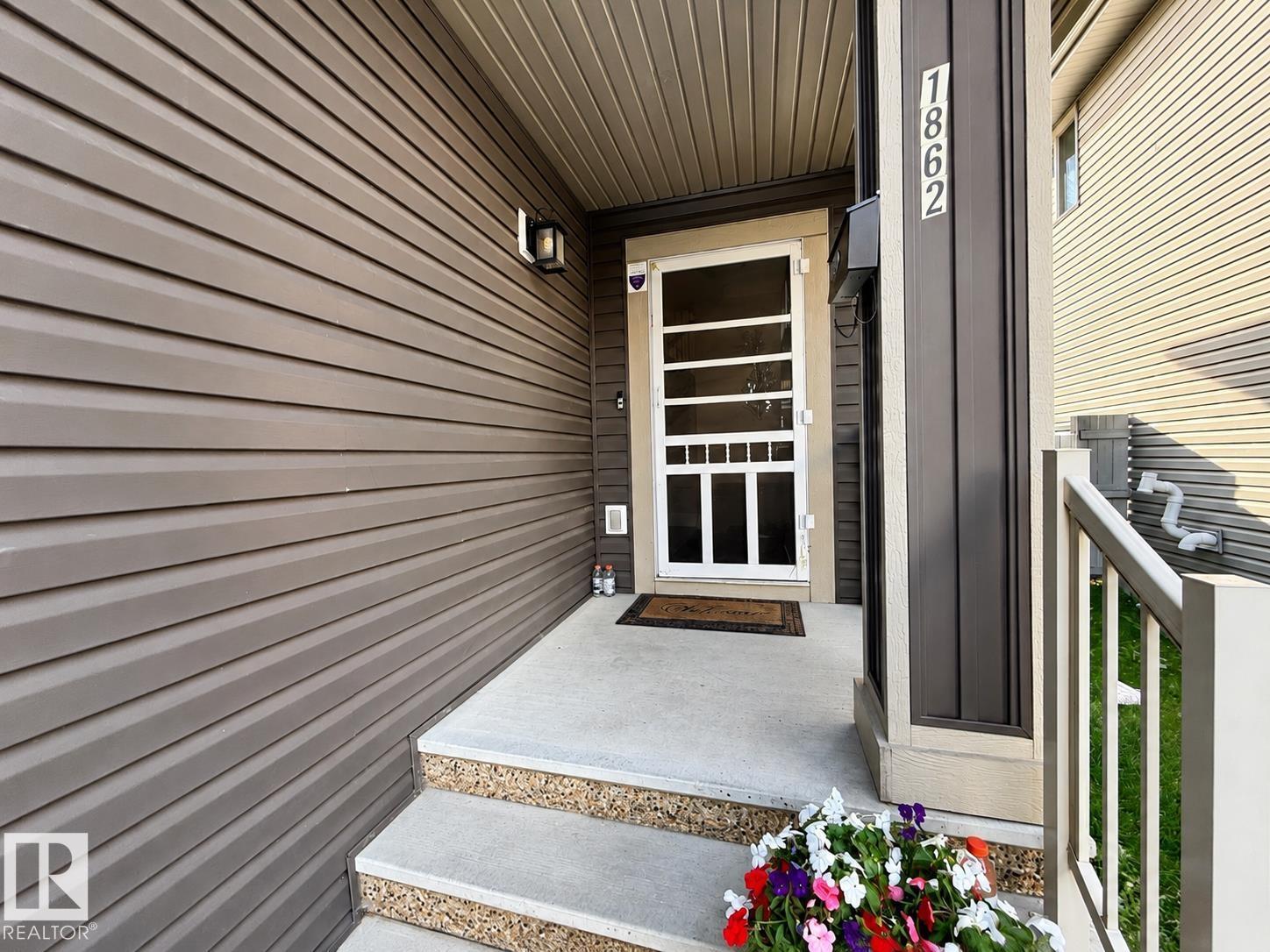 1862 32A ST NW - 5