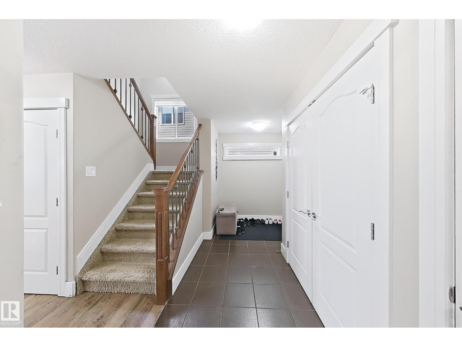 1862 32A ST NW - 16