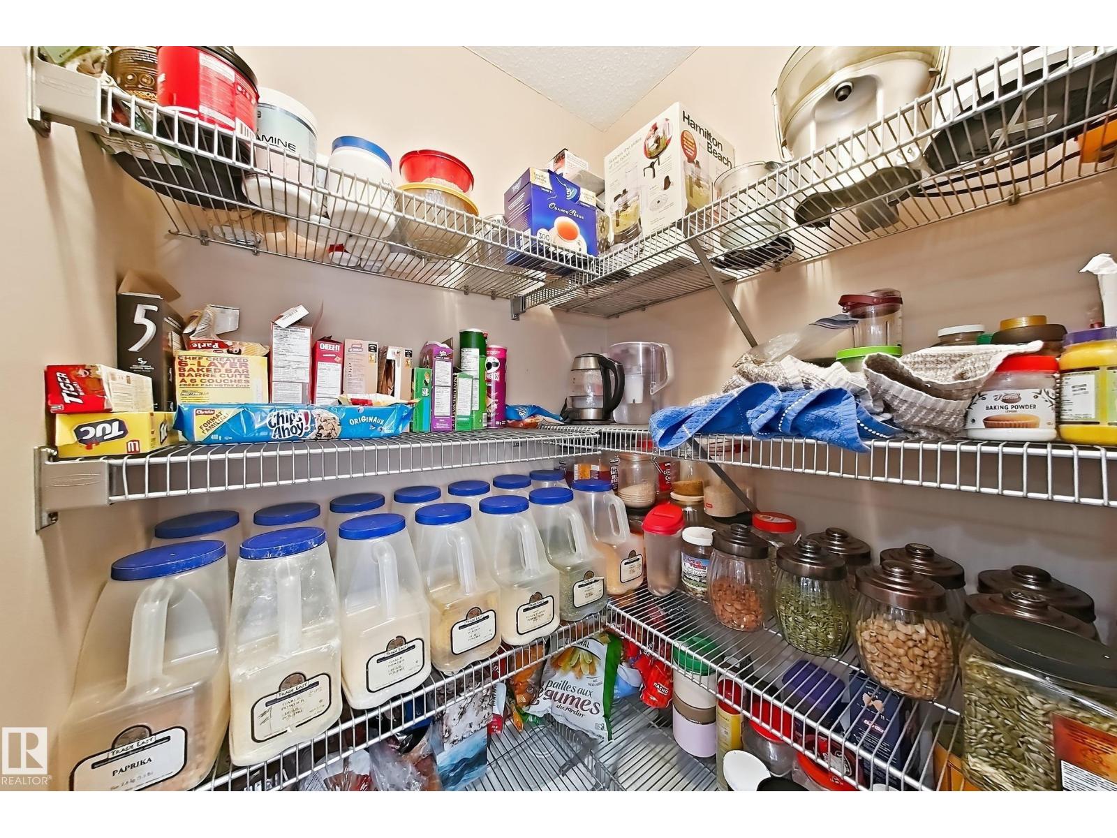 1862 32A ST NW - 19
