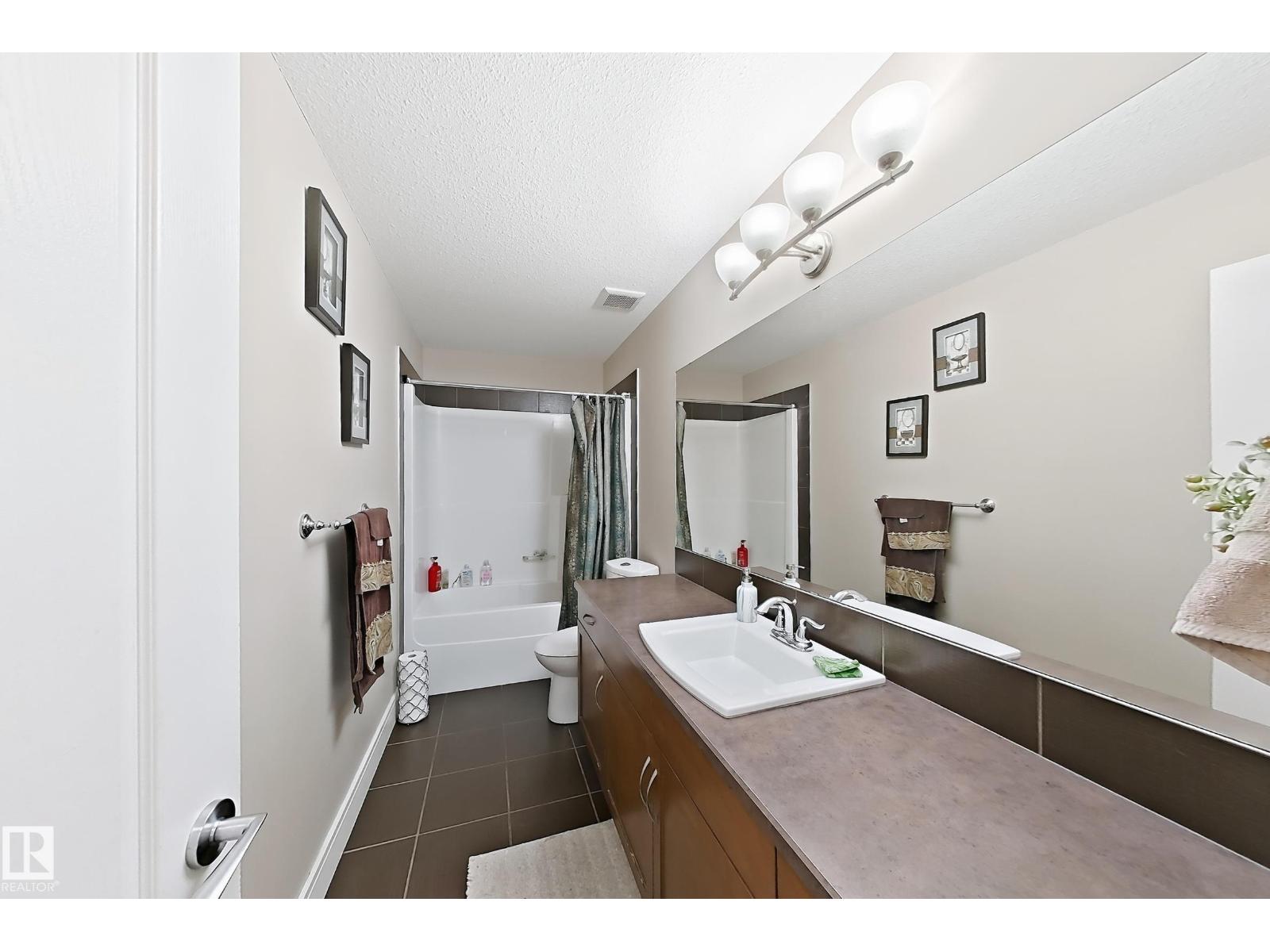 1862 32A Street NW - Photo 30
