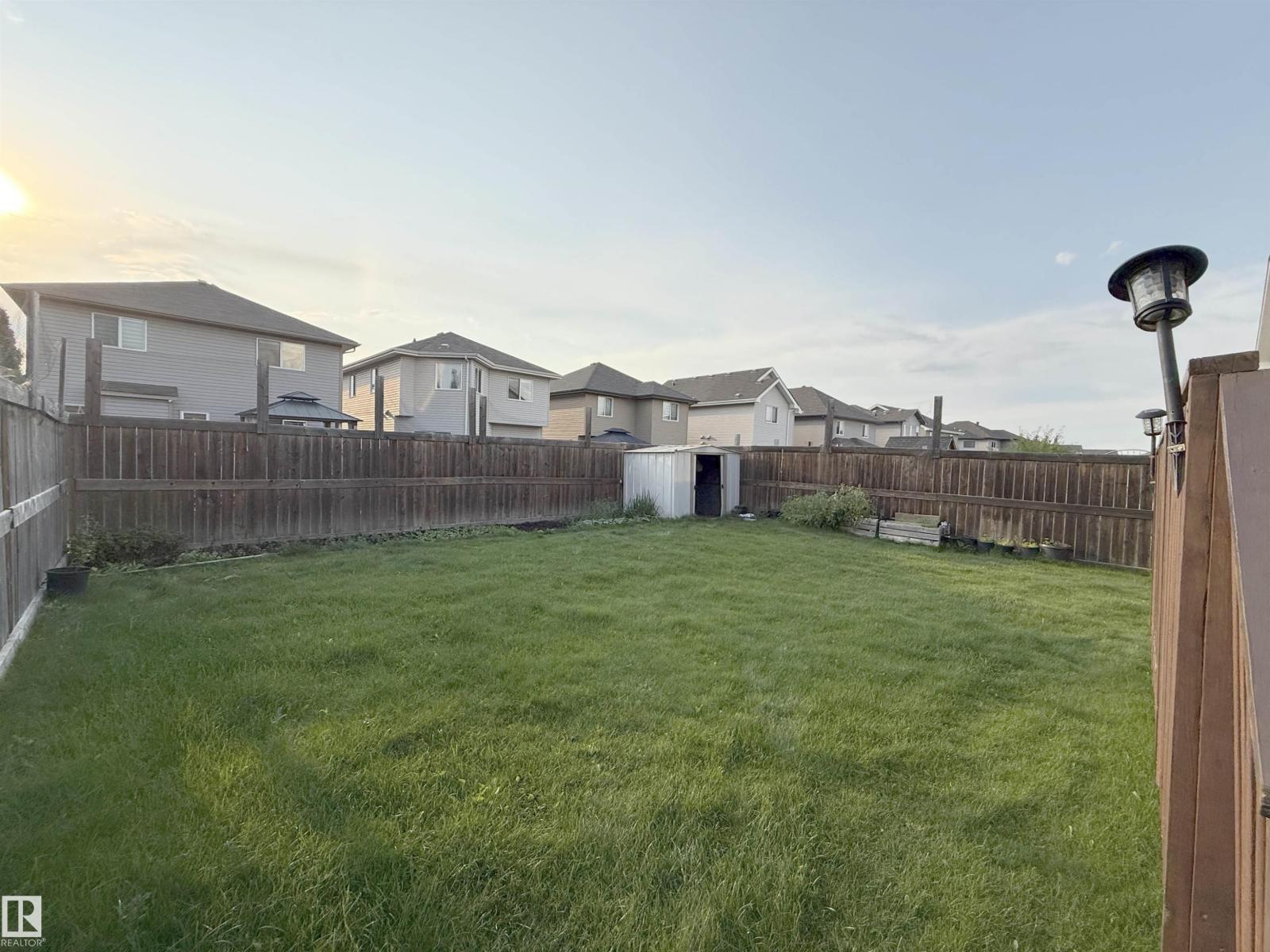 1862 32A Street NW - Photo 12