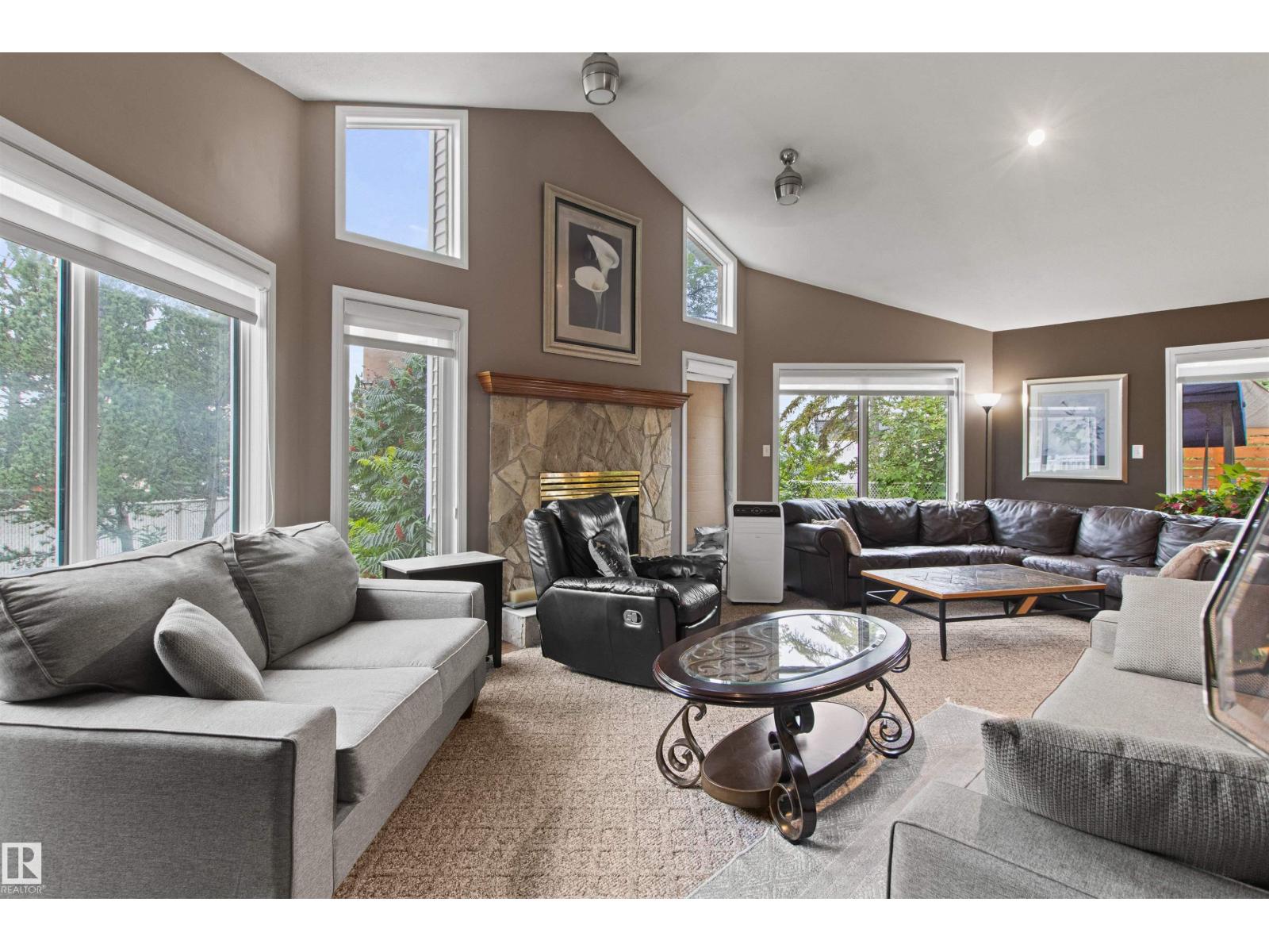 11139 157 Avenue NW - Photo 18