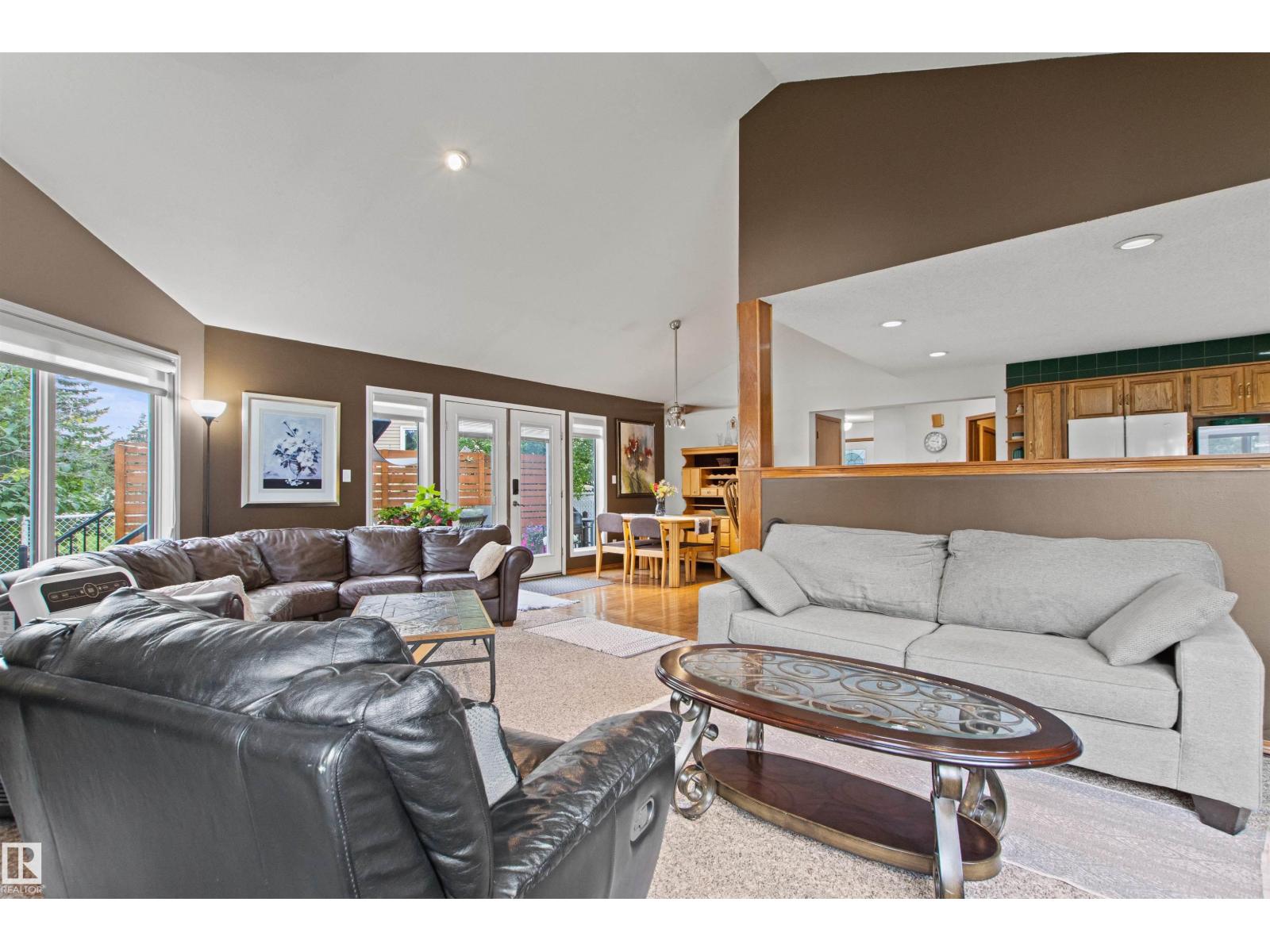 11139 157 Avenue NW - Photo 19