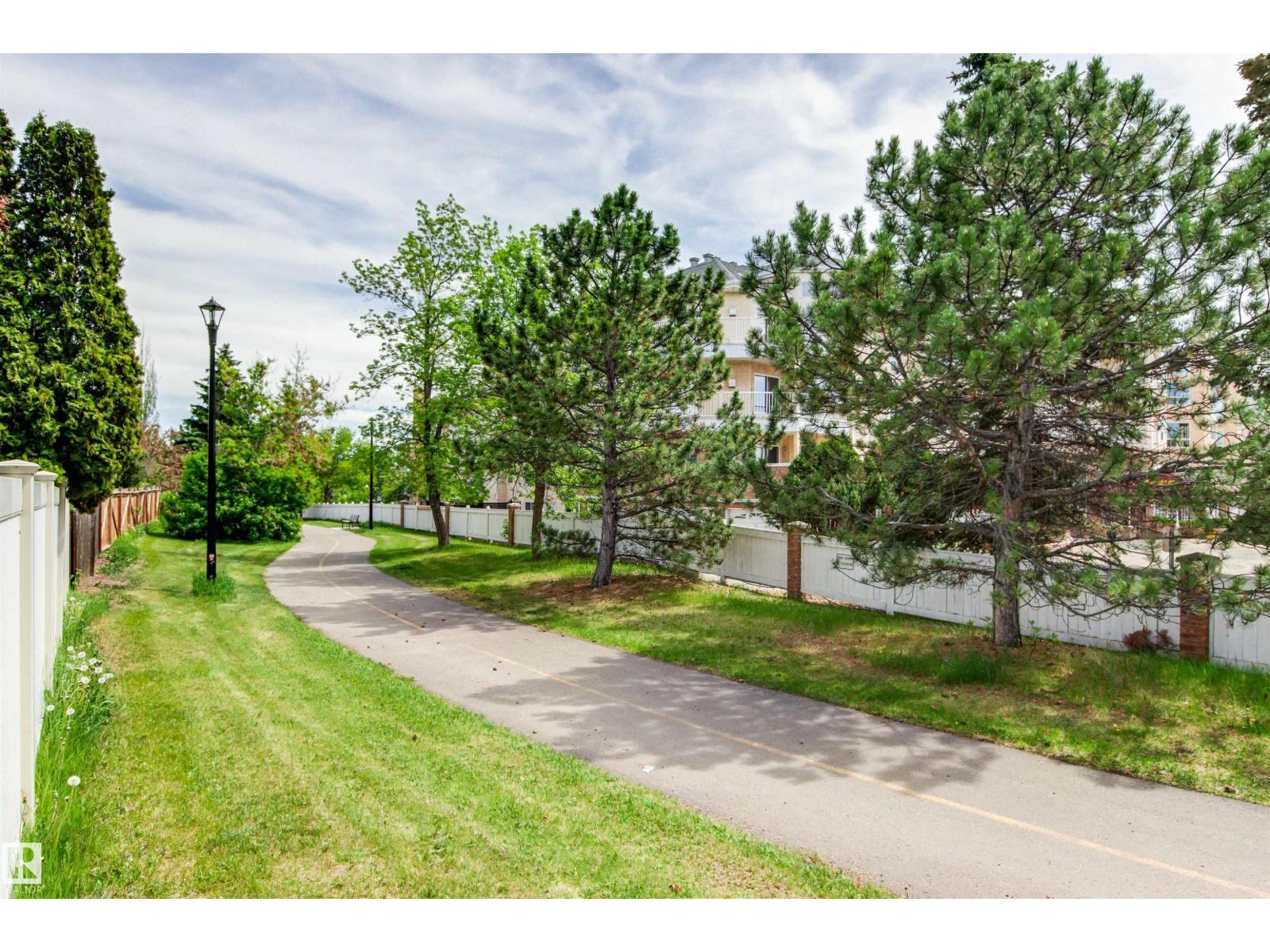 11139 157 AV NW - Image 60