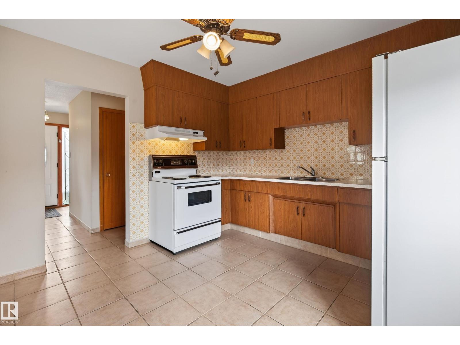 8411 136 AV NW - Image 13