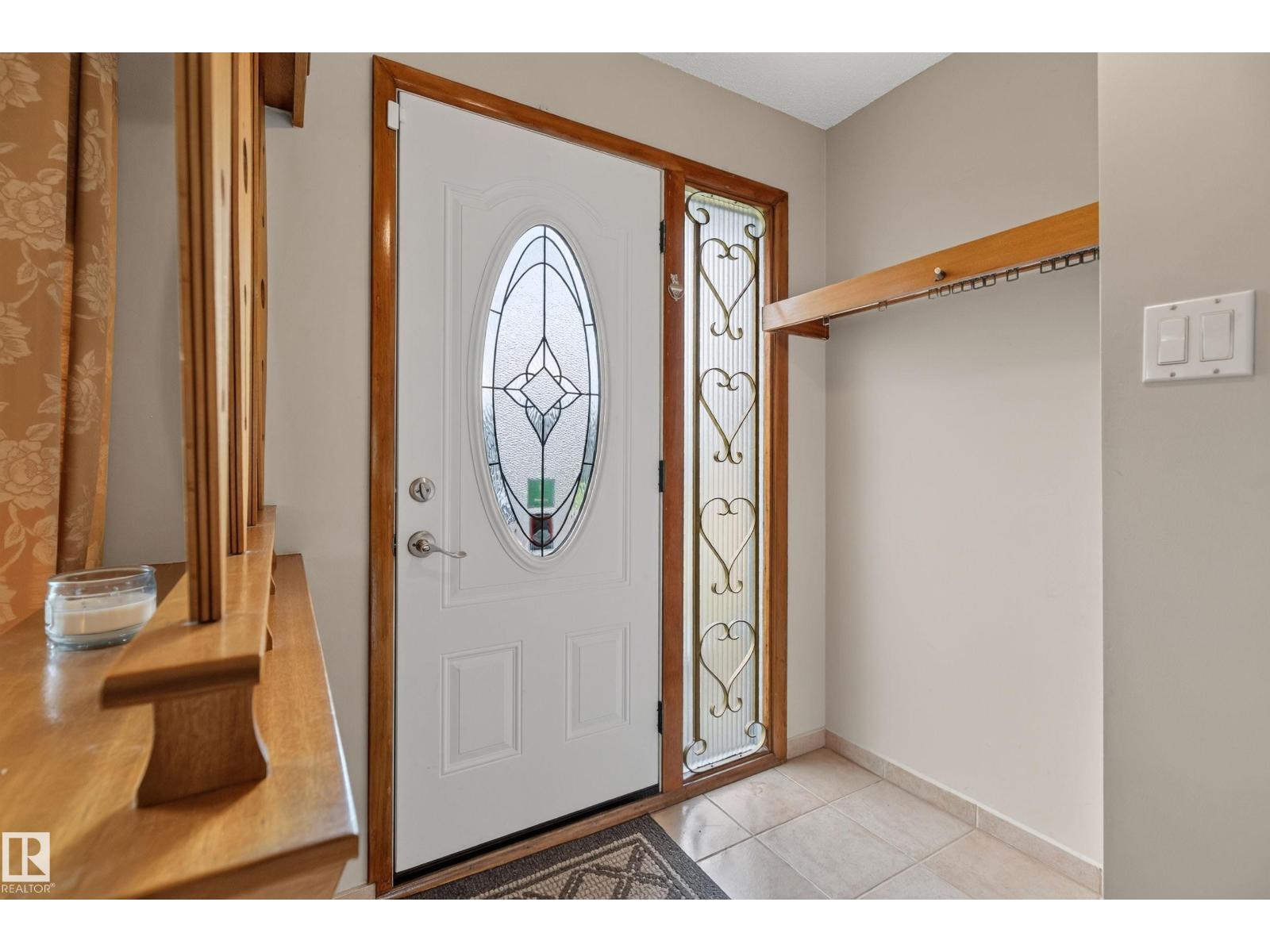 8411 136 AV NW - 2