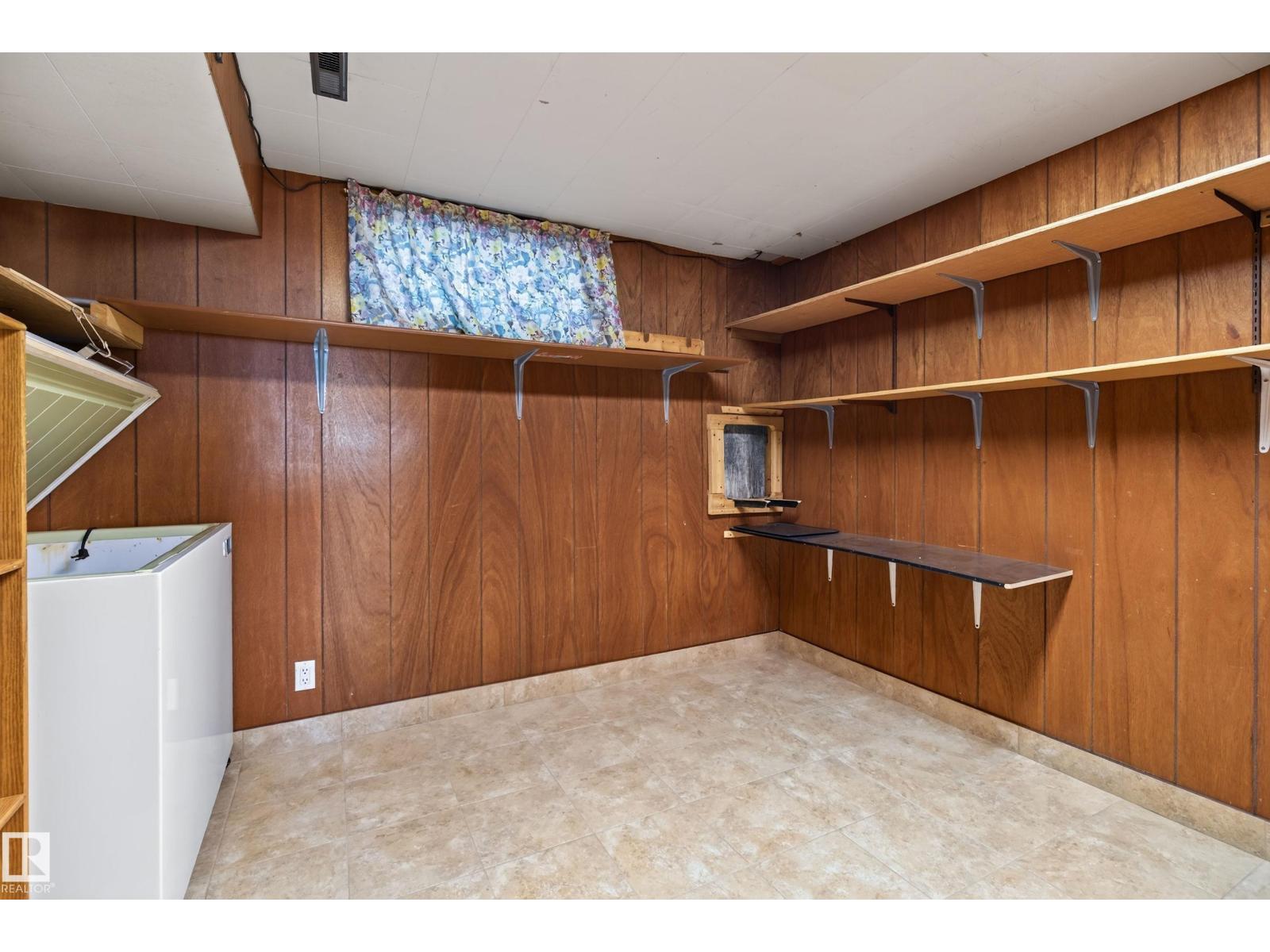 8411 136 AV NW - 28