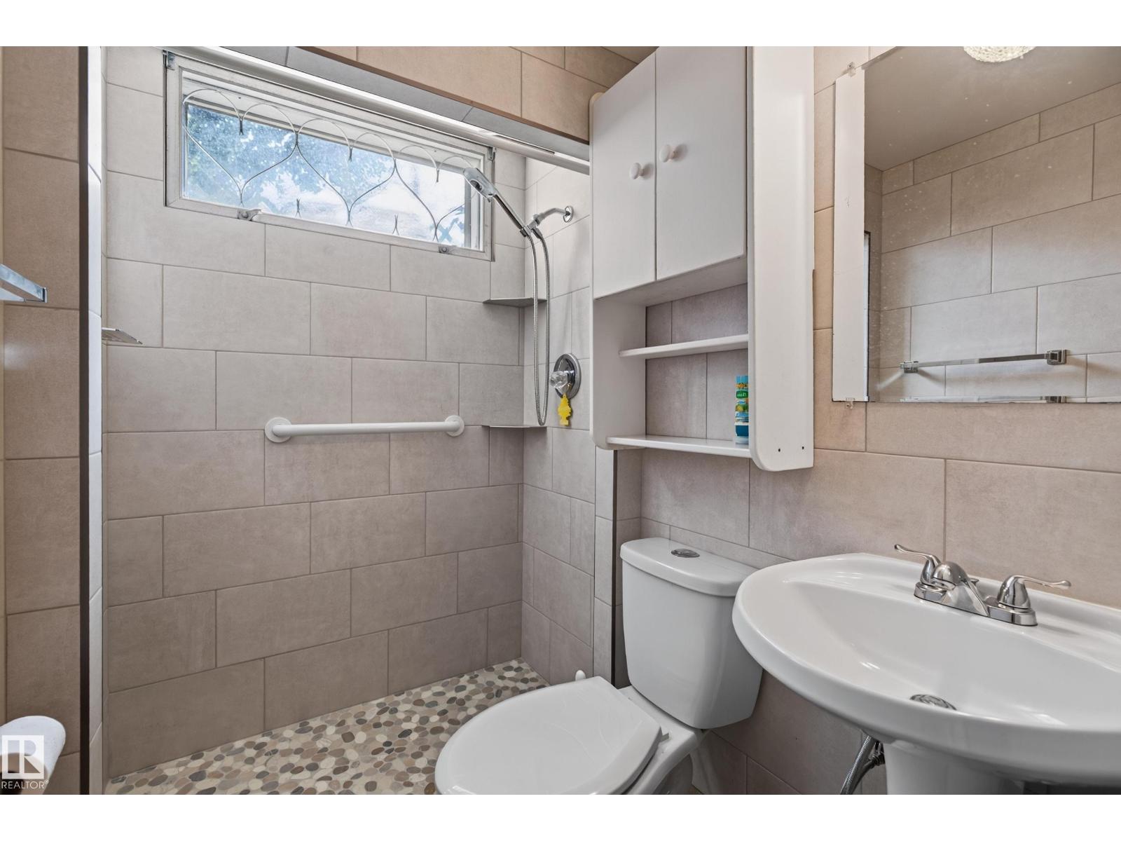 8411 136 AV NW - Image 29