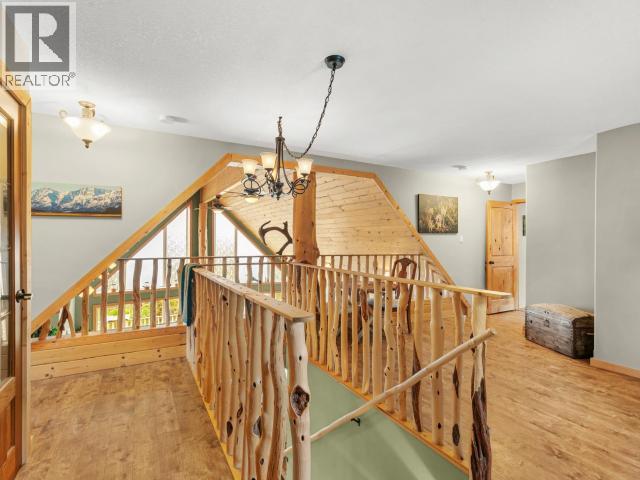 113 BOREAL ROAD - 33