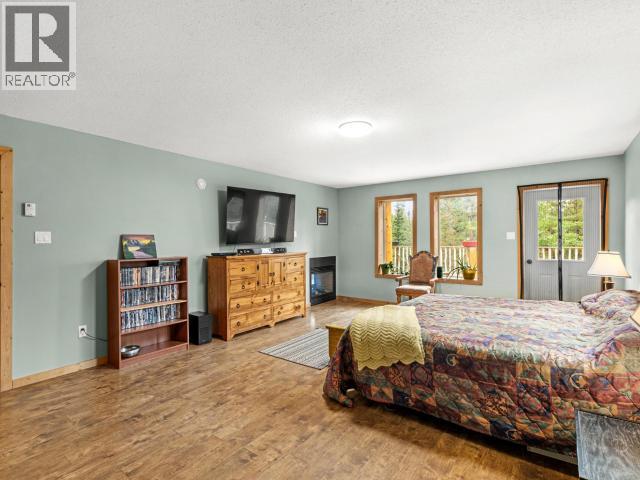 113 BOREAL ROAD - Image 22