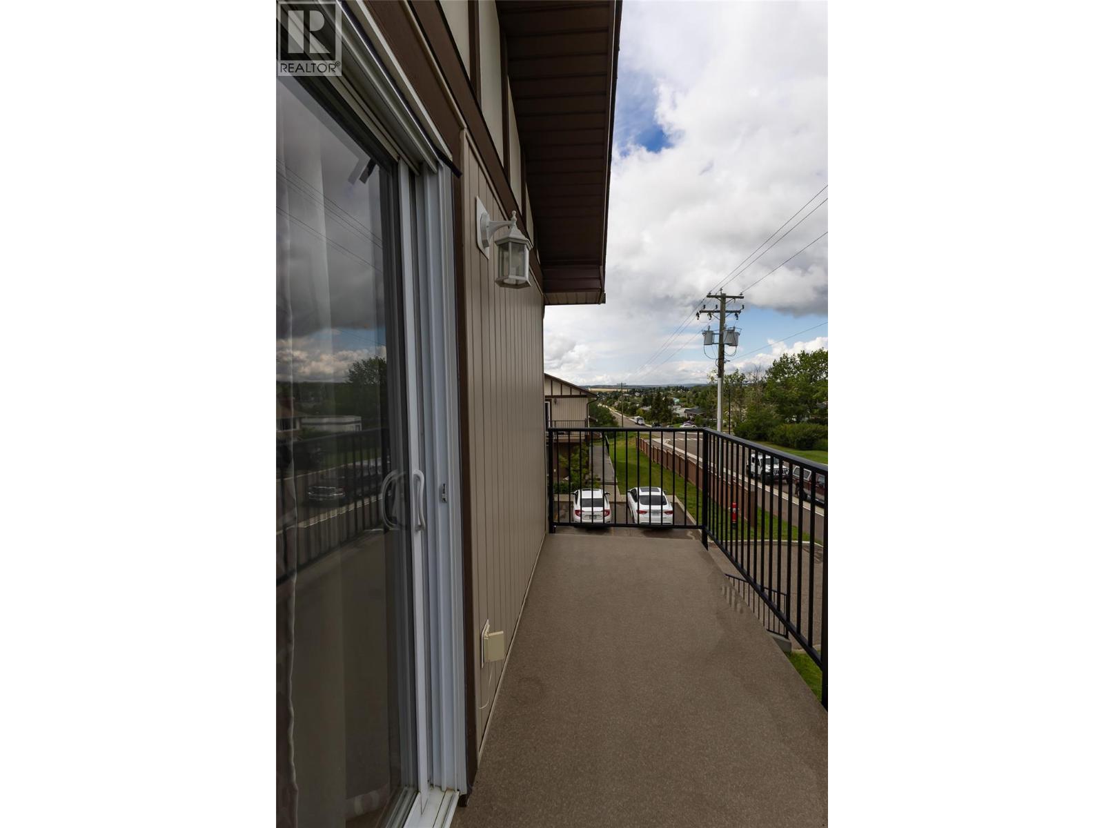 #5 805 96 Avenue - 29