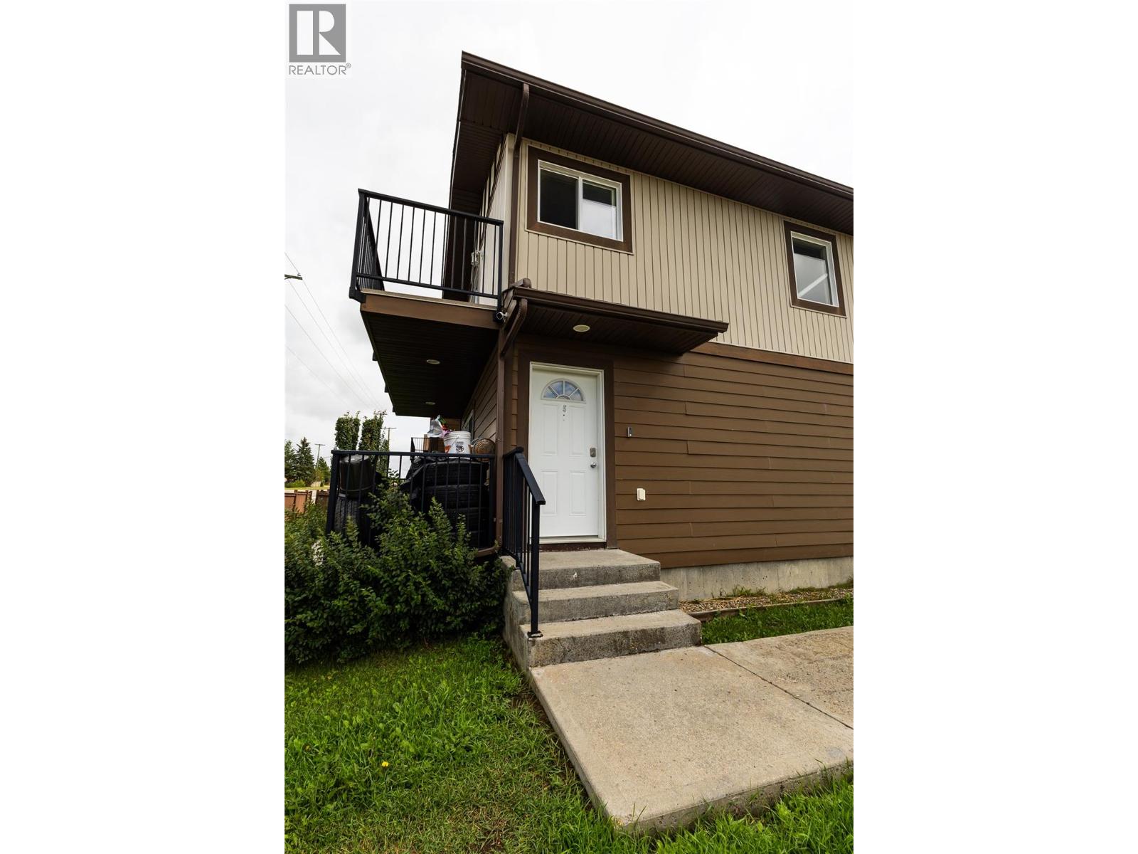 #5 805 96 Avenue - 34