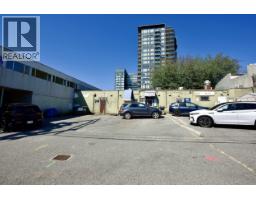 8550 Granville Street, Vancouver, BC V6P4Z7 Photo 16
