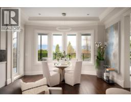 3955 W Broadway, Vancouver, BC V6R2C2 Photo 13