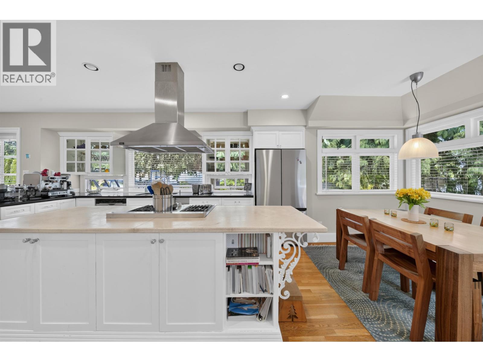 4655 W 6TH AVENUE, Vancouver photo 12