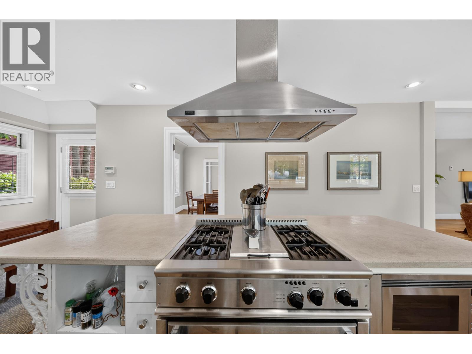 4655 W 6TH AVENUE, Vancouver photo 13