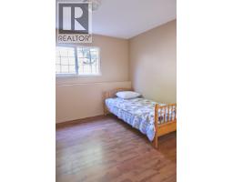 1183 Falcon Drive, Coquitlam, BC V3E2C2 Photo 13