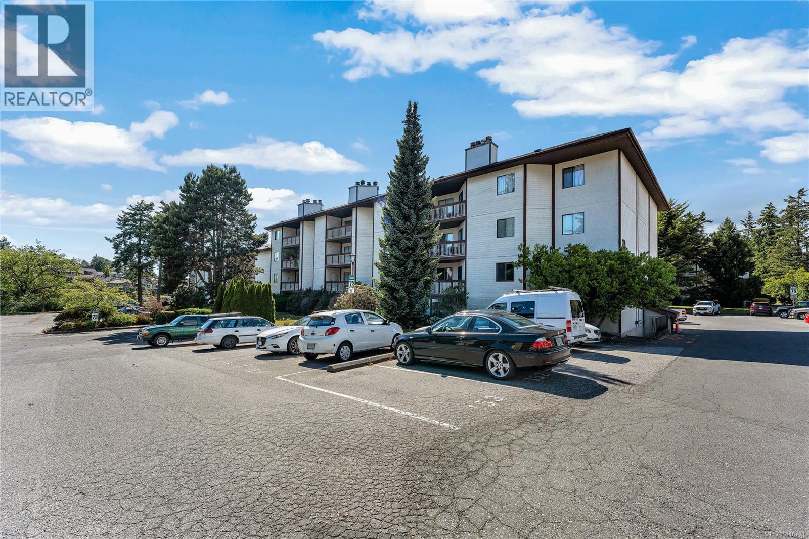#212 73 Gorge Rd W - 3