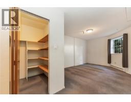 Entrance - 212 73 Gorge Rd W, Saanich, BC V9A1L9 Photo 9