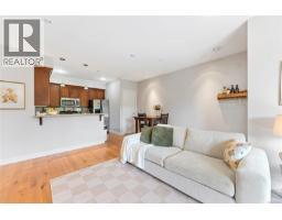 Den - 304 1325 Bear Mountain Pkwy, Langford, BC V9B6T8 Photo 6