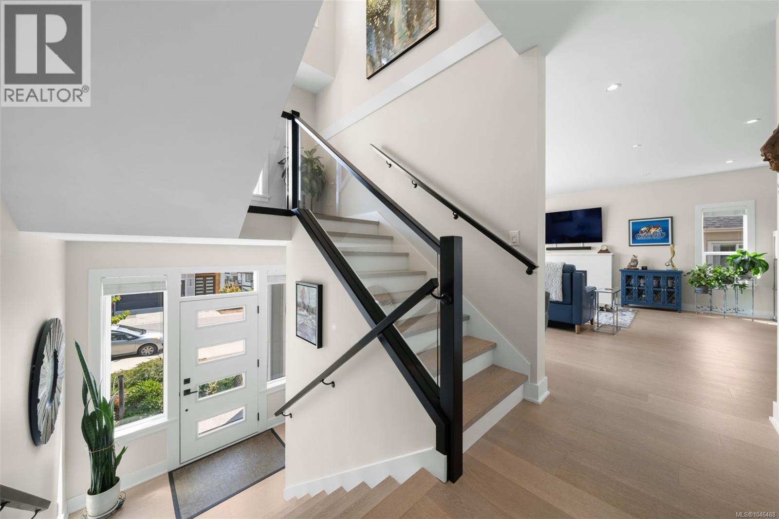 2474 Azurite Cres - 5