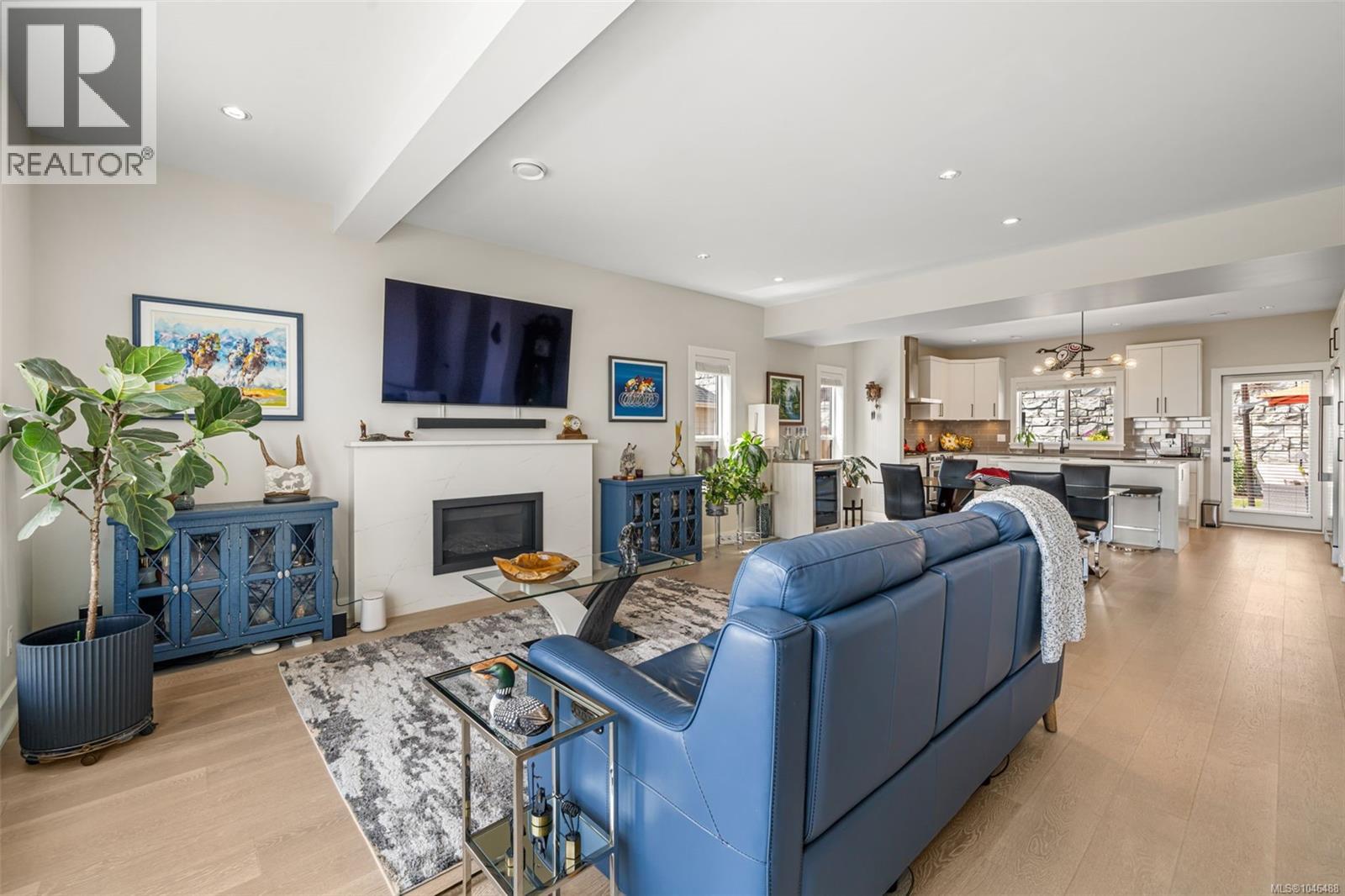 2474 Azurite Cres - 8