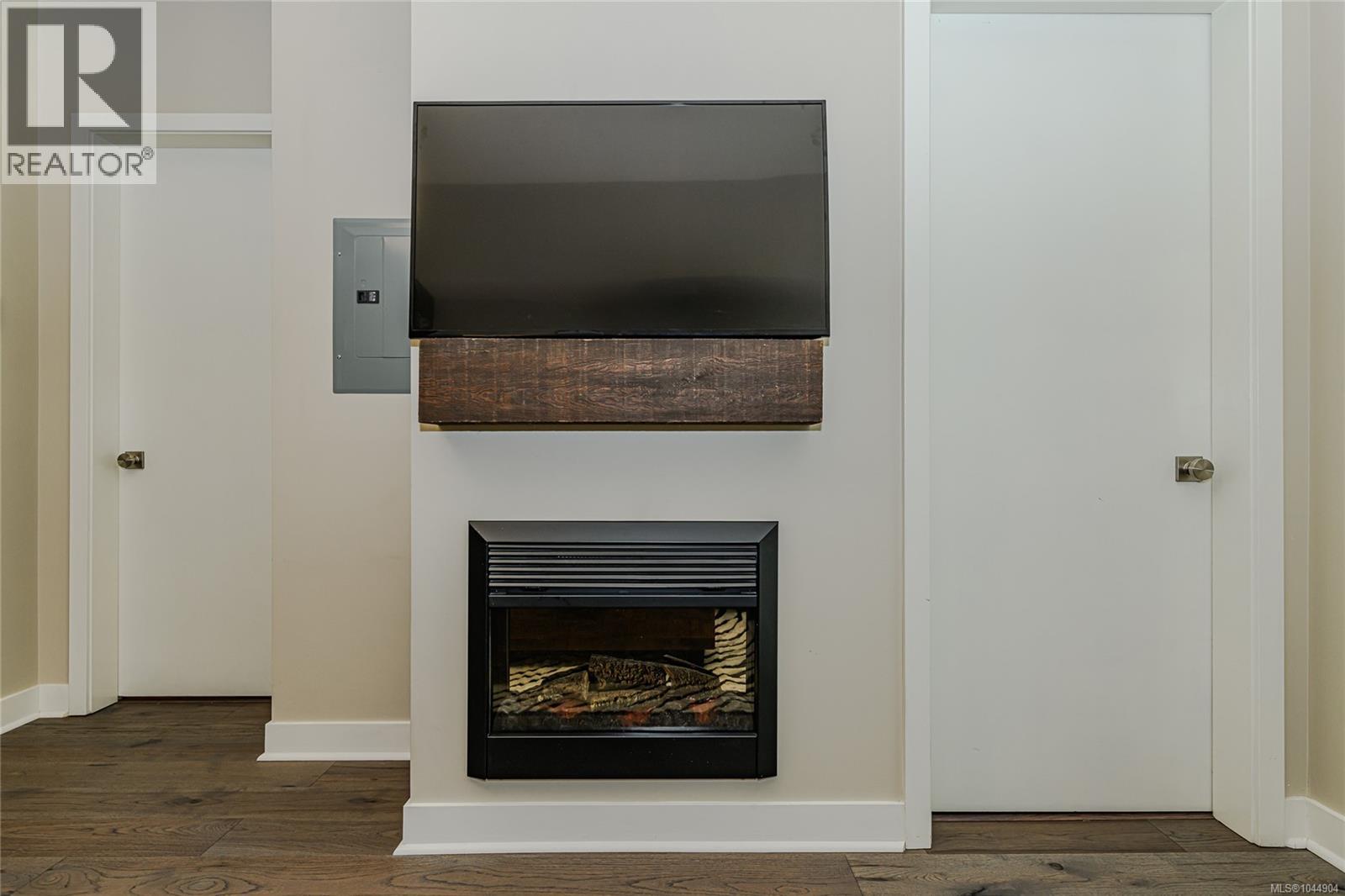 #104 1395 Bear Mountain Pkwy - Image 13