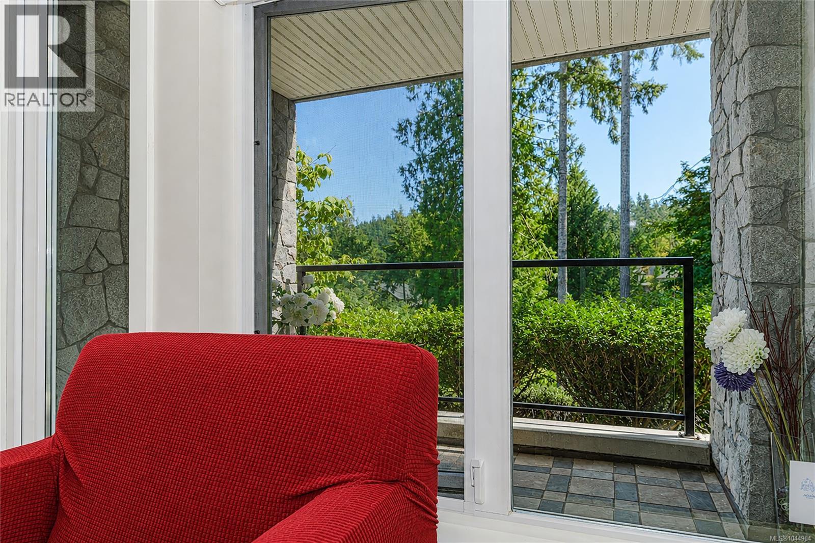 #104 1395 Bear Mountain Pkwy - Image 14