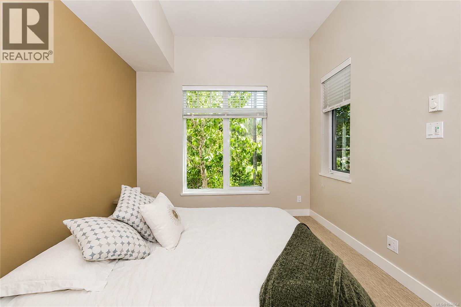 #104 1395 Bear Mountain Pkwy - Image 20