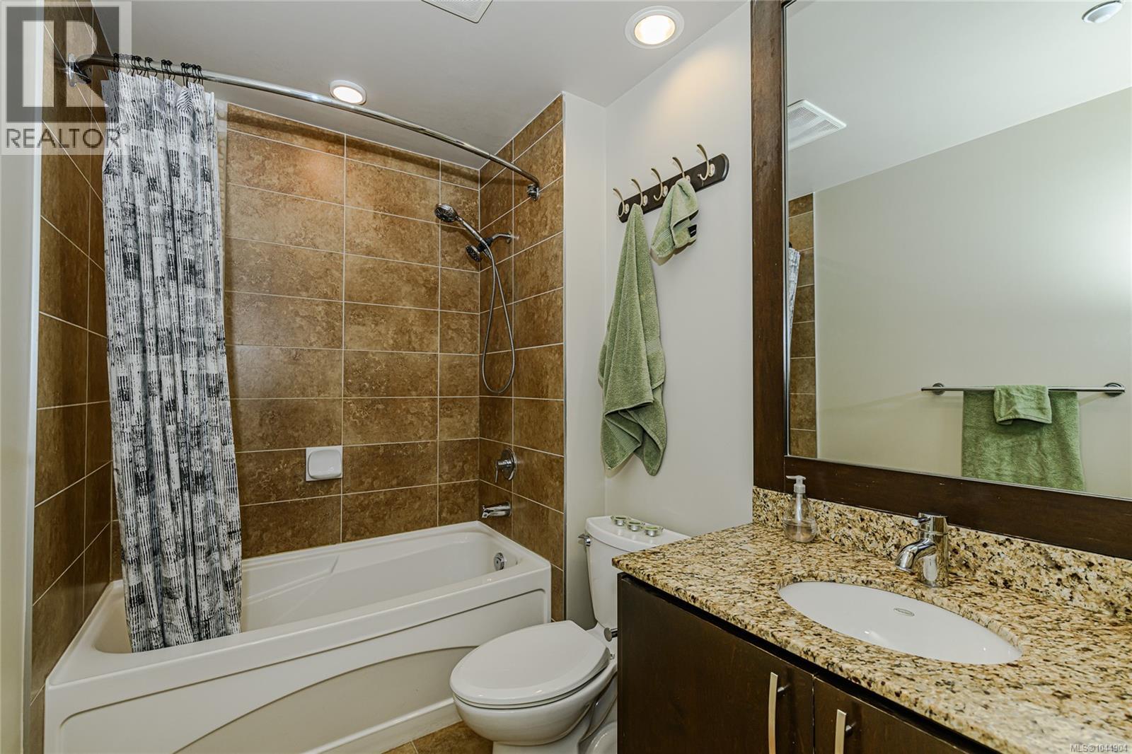 #104 1395 Bear Mountain Pkwy - 25