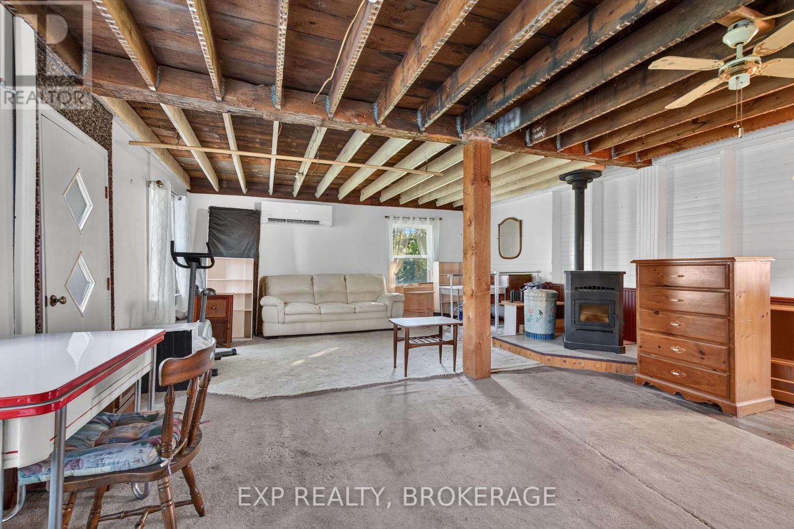 33 BRANCH STREET - 16