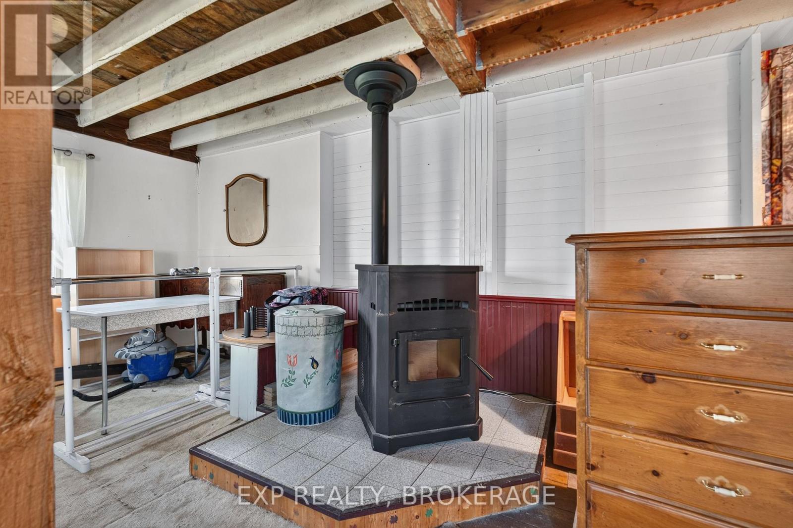 33 BRANCH STREET - 17
